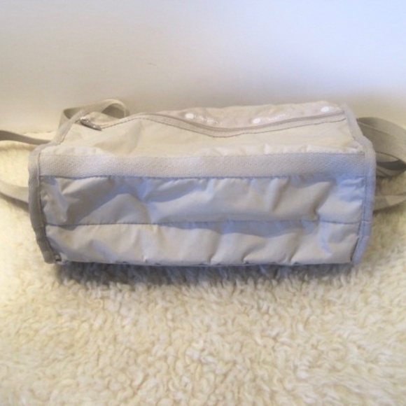 LeSportsac Heritage Deluxe Shoulder Satchel Crossbody Bag - Picture 4 of 8